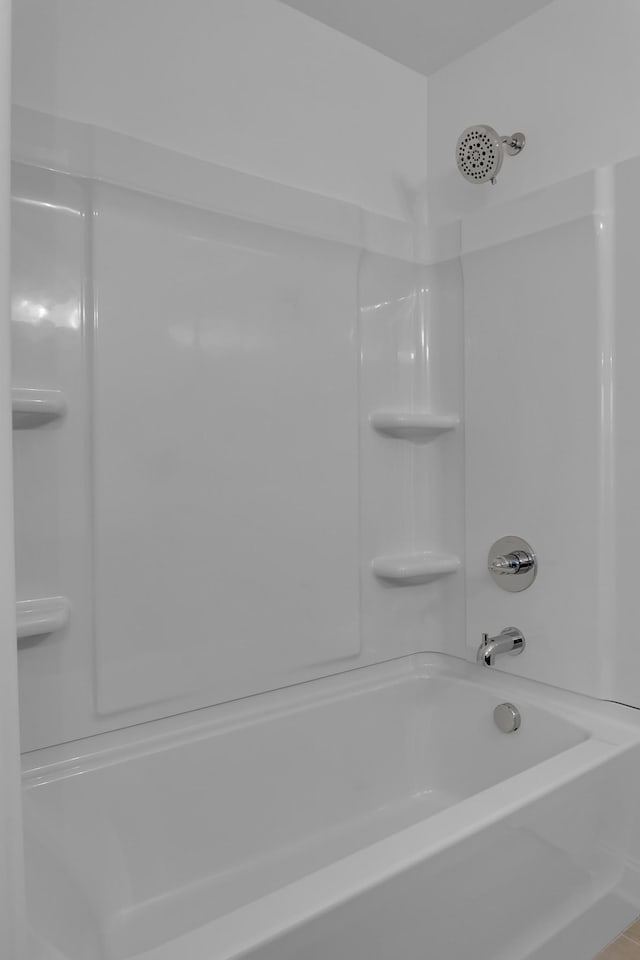 418 Stonemeadow Rd, Clarksville, TN 37043 - full bath with shower / tub combination