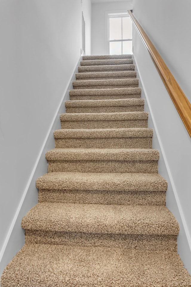 418 Stonemeadow Rd, Clarksville, TN 37043 - view of stairway