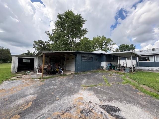 102 Thorogood St, Cowan, TN 37318 - view of front of property featuring driveway