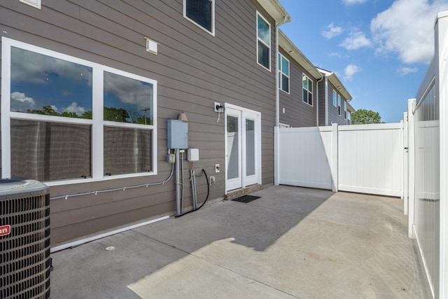 215 Ruth Way, Spring Hill, TN 37174 - view of patio / terrace