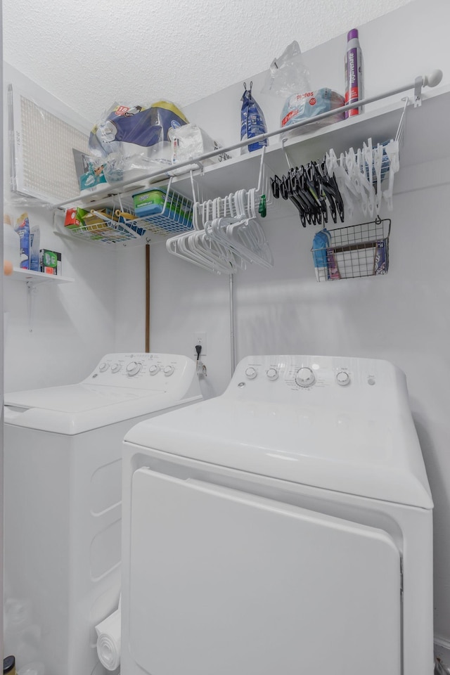 109 Saint Margarett Cir, Columbia, TN 38401 - washroom with washer and dryer and a textured ceiling