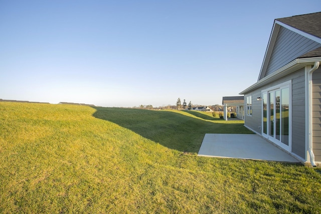 1768 Williamsport Lndg, Columbia, TN 38401 - view of grassy yard with a patio area