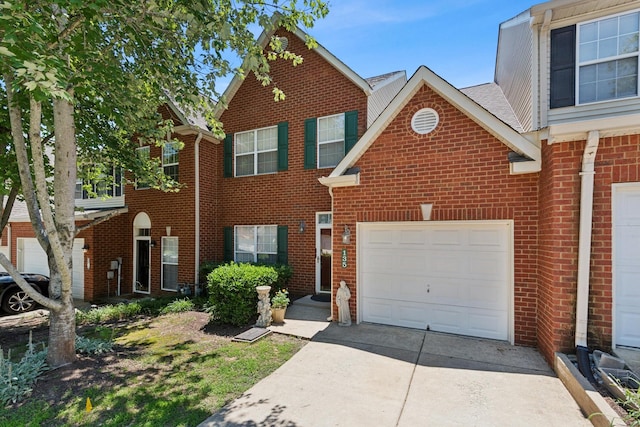135 Nashboro Grns, Nashville, TN 37217 - photo 2