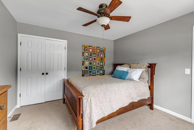 205 Seneca Ct, Franklin, TN 37067 - carpeted bedroom with a closet and a ceiling fan