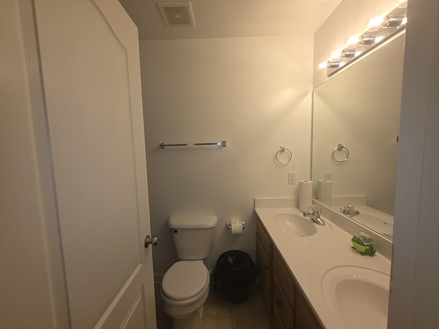 1215 Chapmans Retreat Dr, Spring Hill, TN 37174 - bathroom with double vanity and tile patterned floors
