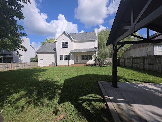 1215 Chapmans Retreat Dr, Spring Hill, TN 37174 - fenced backyard with a patio area