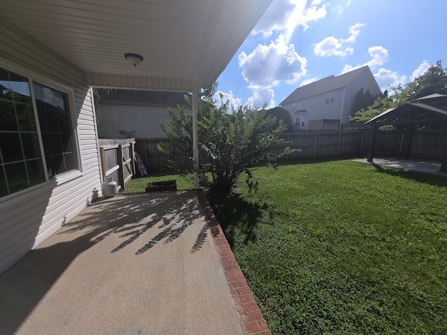 1215 Chapmans Retreat Dr, Spring Hill, TN 37174 - fenced backyard with a patio and a gazebo