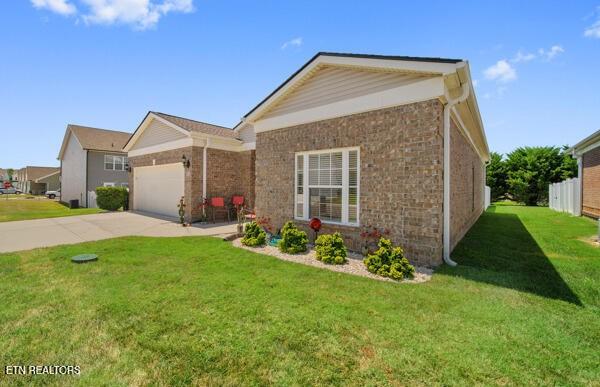 388 Creekside Way, Lenoir City, TN 37771 - photo 3