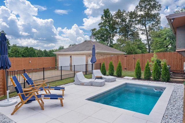 3351 Oak Burr Dr, Chattanooga, TN 37419 - view of pool with a fenced backyard and a patio