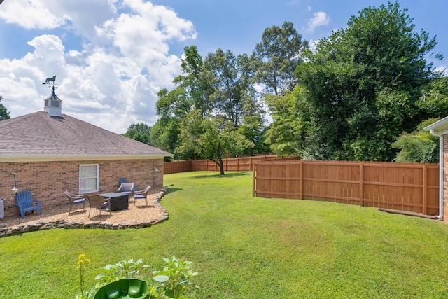 3351 Oak Burr Dr, Chattanooga, TN 37419 - fenced backyard with a patio area