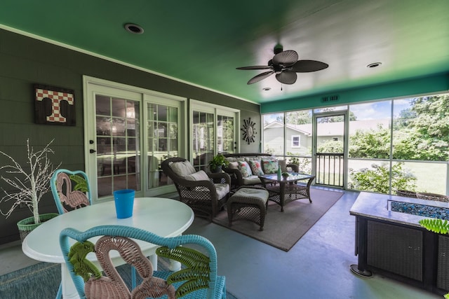 818 W Clark Blvd, Murfreesboro, TN 37129 - sunroom / solarium with an outdoor living space with a fire pit, a ceiling fan, and concrete flooring