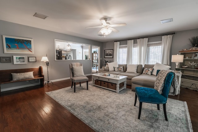 818 W Clark Blvd, Murfreesboro, TN 37129 - living area featuring ceiling fan and wood finished floors