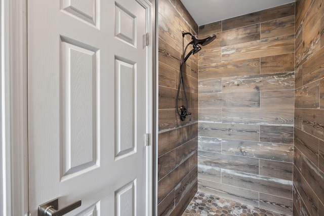 1300 Stovall Ln, Mount Juliet, TN 37122 - full bathroom with tiled shower and wood walls