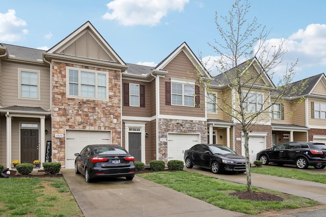 3927 Cannonsgate Ln, Murfreesboro, TN 37128 - craftsman inspired home with driveway, a garage, stone siding, and board and batten siding