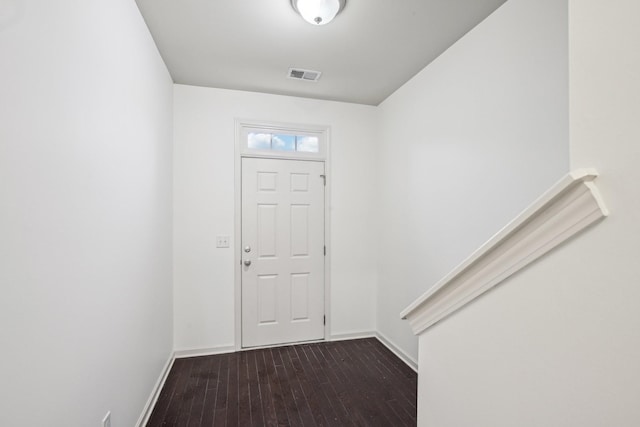 3927 Cannonsgate Ln, Murfreesboro, TN 37128 - foyer entrance with hardwood / wood-style floors and baseboards