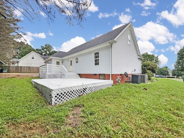 2919 Sams Ct, Spring Hill, TN 37174 - back of house featuring crawl space, a wooden deck, and roof with shingles