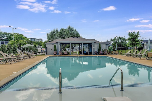 1900 Richard Jones Rd Unit X2, Nashville, TN 37215 - community pool featuring a gazebo and a patio
