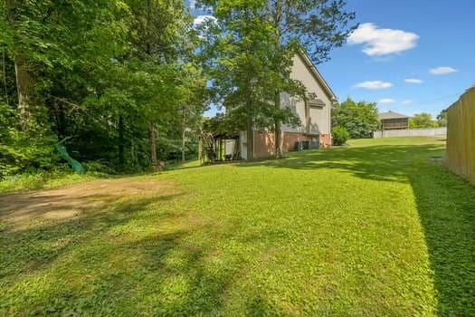 1604 Yarmouth Ct, Old Hickory, TN 37138 - view of grassy yard