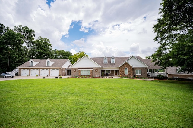 627 Eastbrook Rd, Estill Springs, TN 37330 - view of front facade featuring a front yard and concrete driveway