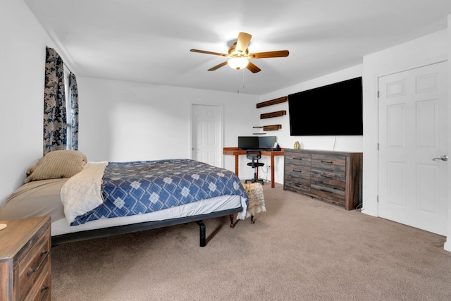 6685 Lynchburg Rd, Winchester, TN 37398 - carpeted bedroom with an office area and a ceiling fan