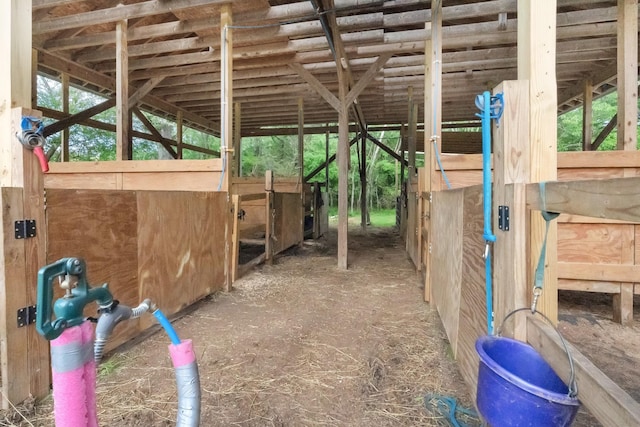 6685 Lynchburg Rd, Winchester, TN 37398 - view of stable