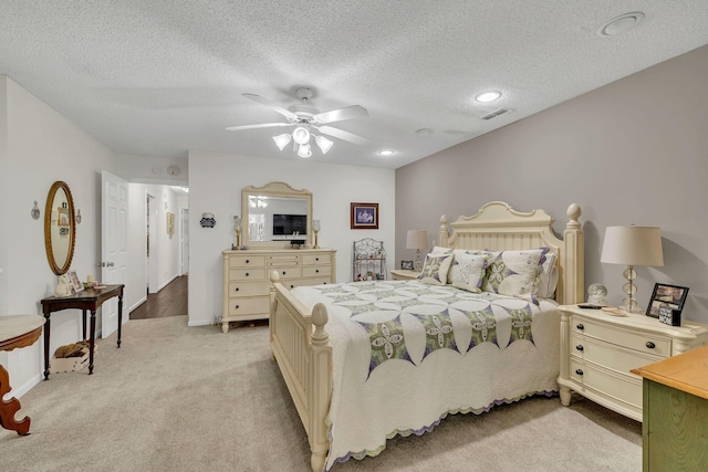 914 E Northfield Blvd, Murfreesboro, TN 37130 - bedroom featuring light colored carpet, a textured ceiling, a ceiling fan, and recessed lighting