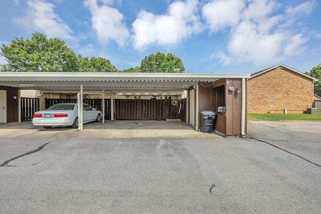 914 E Northfield Blvd, Murfreesboro, TN 37130 - view of covered parking lot