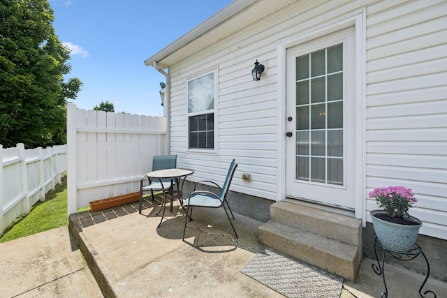 4826 Chelanie Cir, Murfreesboro, TN 37129 - view of patio / terrace with entry steps