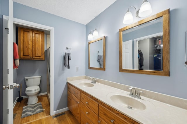 2261 High Meadow Dr, Murfreesboro, TN 37129 - full bath with wood finished floors and double vanity