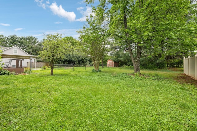 2261 High Meadow Dr, Murfreesboro, TN 37129 - view of yard featuring a storage shed