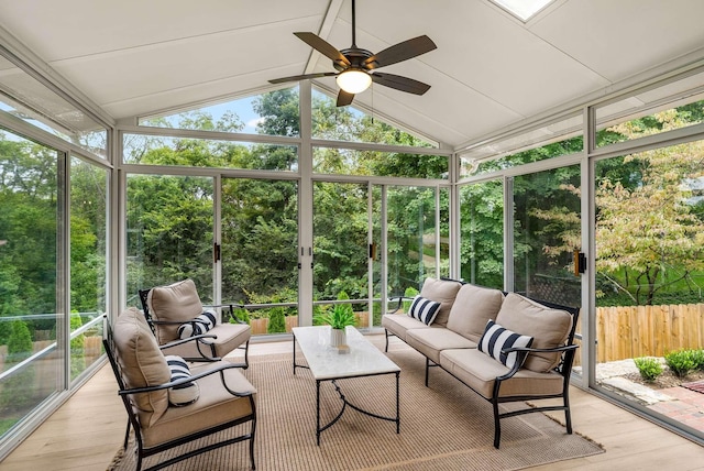 720 N Wickshire Way, Brentwood, TN 37027 - sunroom with outdoor lounge area, a ceiling fan, and vaulted ceiling