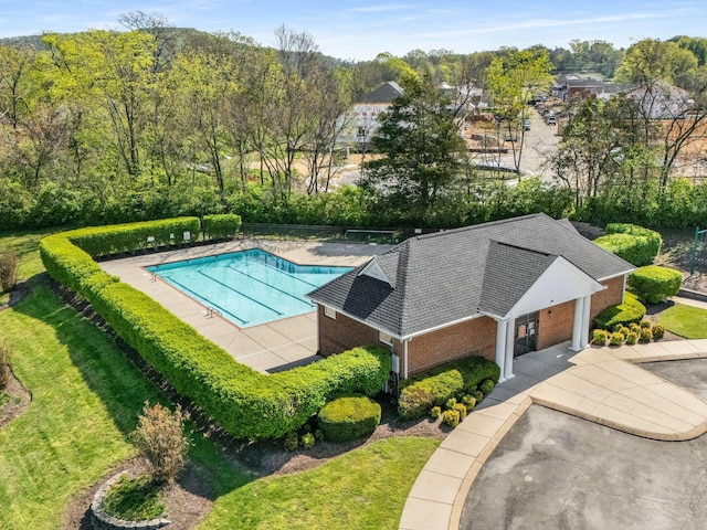 720 N Wickshire Way, Brentwood, TN 37027 - aerial view of a pool