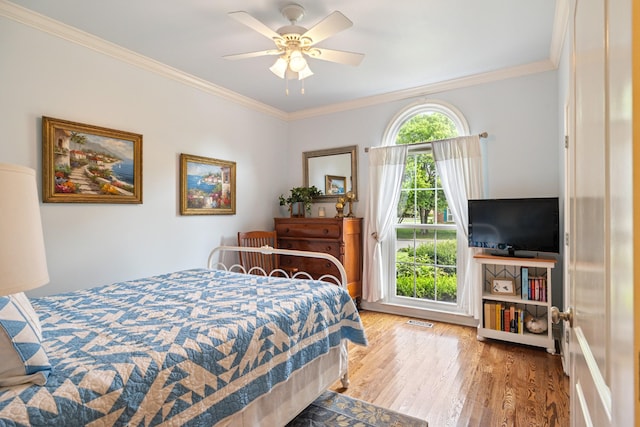 835 Banner Dr, Murfreesboro, TN 37129 - bedroom featuring ornamental molding, wood finished floors, and a ceiling fan