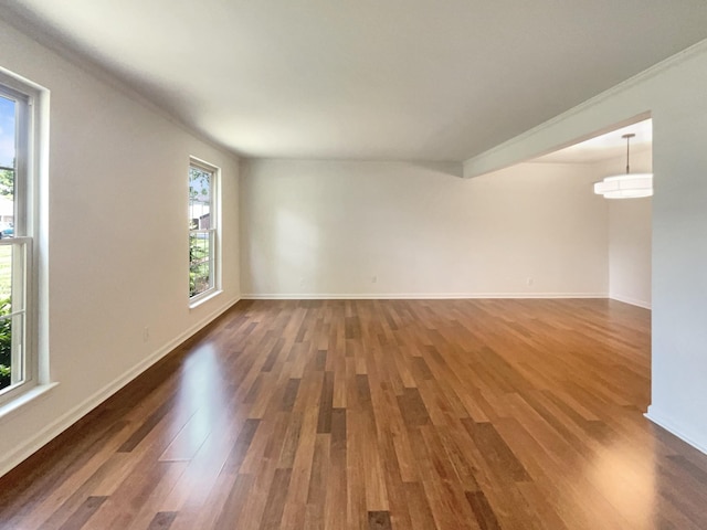 1002 E Northfield Blvd Unit H104, Murfreesboro, TN 37130 - unfurnished room with wood finished floors and baseboards