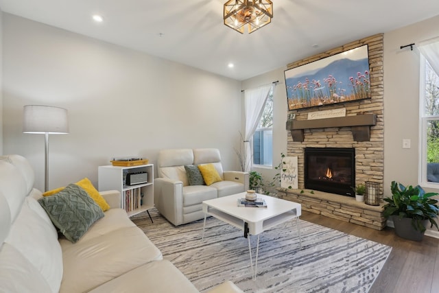 3225 Brookberry Ln, Murfreesboro, TN 37129 - living area with wood finished floors, plenty of natural light, a fireplace, and recessed lighting