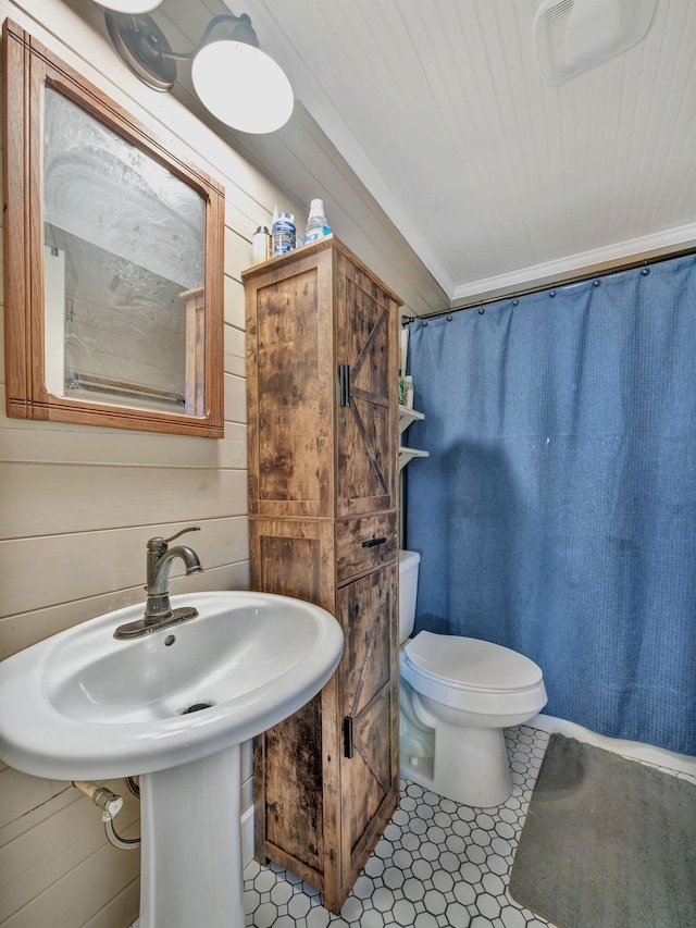 168 Mackin Rd, Linden, TN 37096 - photo 13