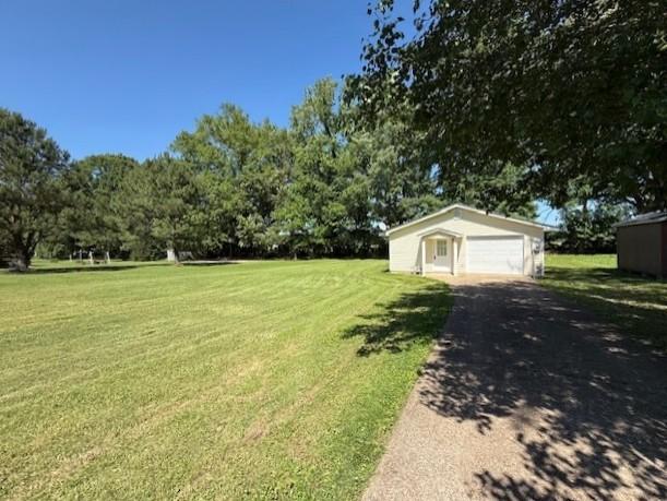 225 Clifty Village Ln, Paris, TN 38242 - photo 17