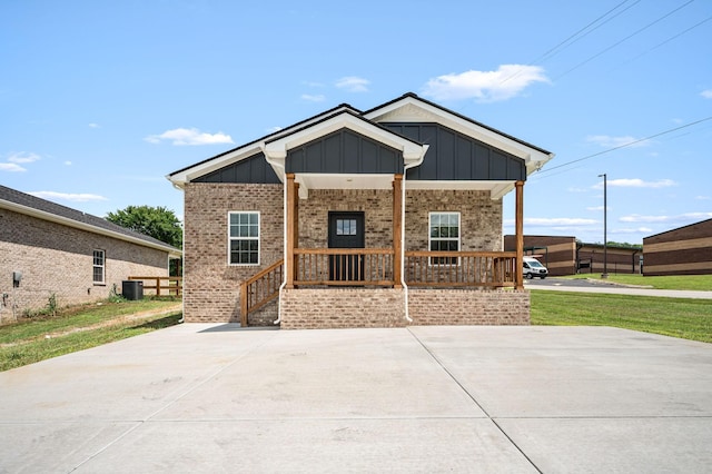 604 W Adams St, Woodbury, TN 37190 - photo 1