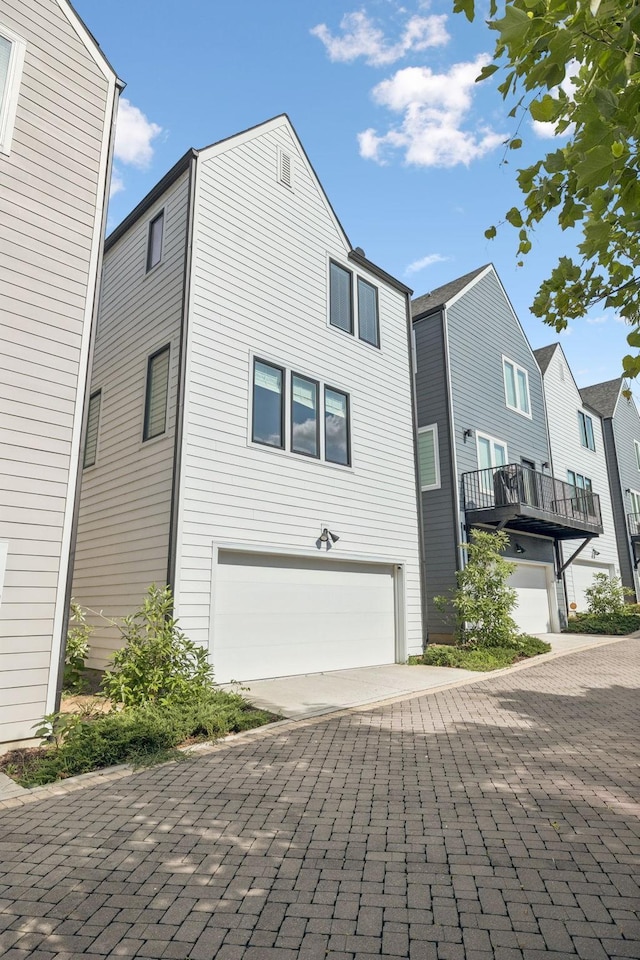231 Sterling Point Cir, Nashville, TN 37209 - photo 36