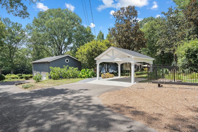 9032 S Harpeth Ct, Nashville, TN 37221 - photo 3