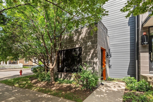 201 S 11th St, Nashville, TN 37206 - photo 1