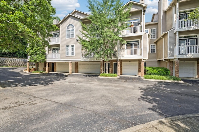 2045 Stokes Ln, Nashville, TN 37215 - photo 1