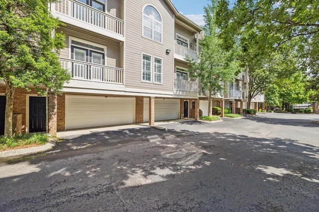 2045 Stokes Ln, Nashville, TN 37215 - photo 3