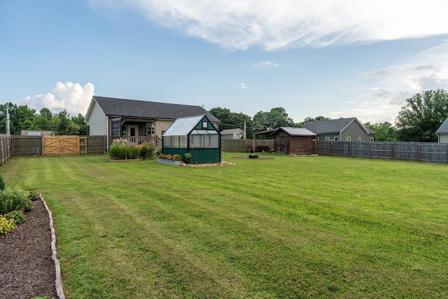 305 College St, Burns, TN 37029 - photo 31