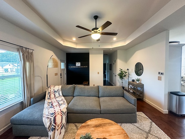 305 College St, Burns, TN 37029 - photo 9