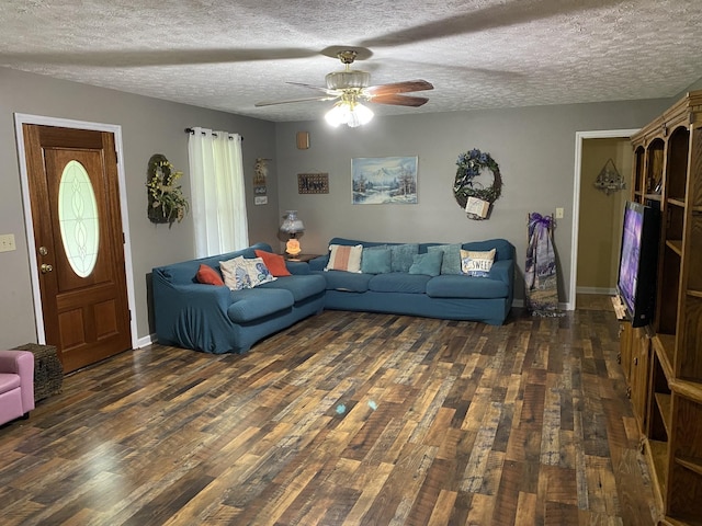 172 Landrum Ln, Lafayette, TN 37083 - photo 5