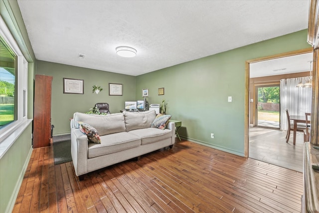 5518 Melstone Rd, Knoxville, TN 37912 - photo 6