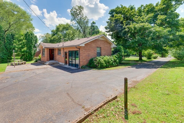 2829 Donna Hill Dr, Nashville, TN 37214 - photo 24