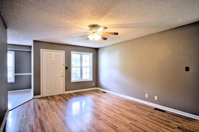 2690 Elkmont Dr, Clarksville, TN 37040 - photo 4