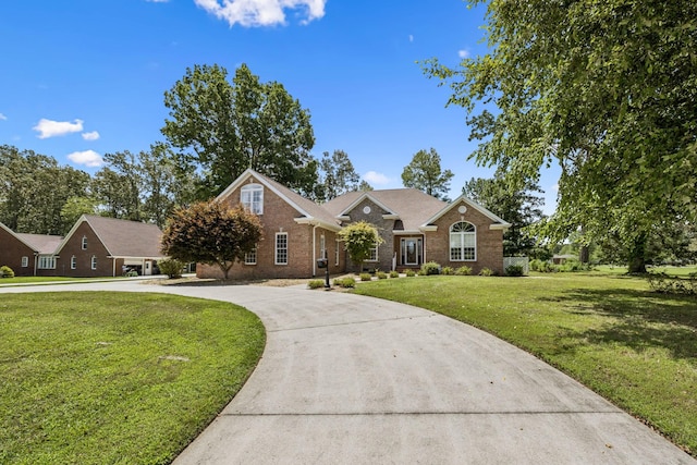 142 Heritage Cir, Manchester, TN 37355 - photo 2